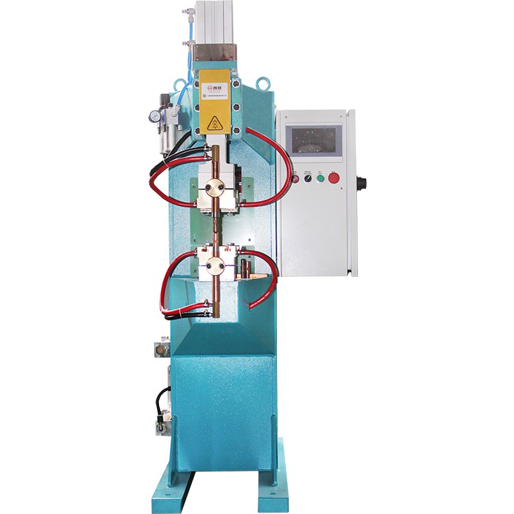 Qual o desempenho de uma máquina de solda servomotorizada em soldagem multipasse?